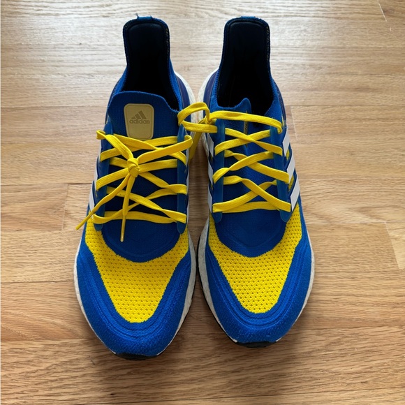 Adidas Ultra boost 21 (Boston Marathon) - Picture 2 of 5